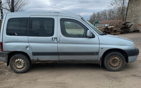 Peugeot Partner II рестайлинг 2, 2001 год, 185 000 рублей, 5 фотография