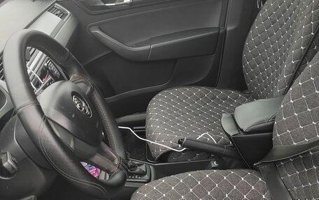 Skoda Rapid I, 2018 год, 870 000 рублей, 6 фотография