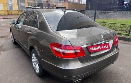 Mercedes-Benz E-Класс, 2009 год, 1 700 000 рублей, 12 фотография