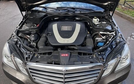 Mercedes-Benz E-Класс, 2009 год, 1 700 000 рублей, 11 фотография