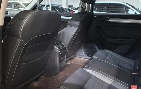 Skoda Superb III рестайлинг, 2023 год, 2 180 000 рублей, 13 фотография