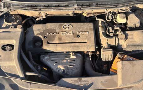 Toyota Avensis III рестайлинг, 2006 год, 607 000 рублей, 14 фотография