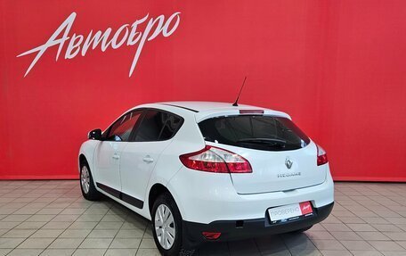Renault Megane III, 2011 год, 550 000 рублей, 3 фотография