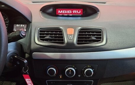 Renault Megane III, 2011 год, 550 000 рублей, 11 фотография