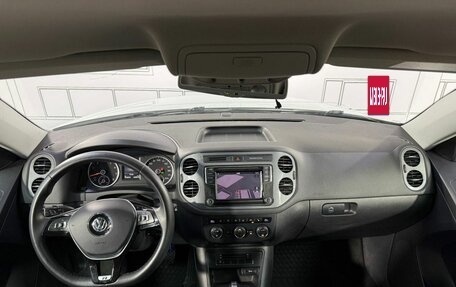 Volkswagen Tiguan I, 2015 год, 1 700 000 рублей, 2 фотография