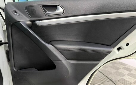 Volkswagen Tiguan I, 2015 год, 1 700 000 рублей, 20 фотография