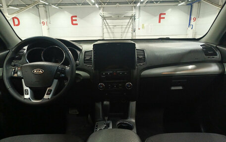 KIA Sorento II рестайлинг, 2011 год, 1 450 000 рублей, 18 фотография