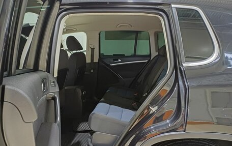 Volkswagen Tiguan I, 2013 год, 1 200 000 рублей, 30 фотография