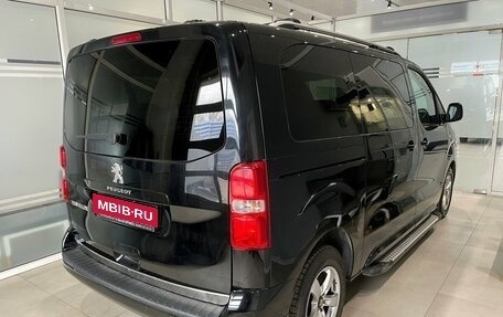 Peugeot Traveller I, 2018 год, 2 350 000 рублей, 4 фотография