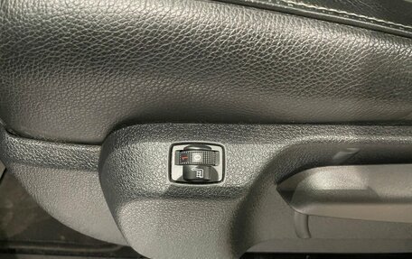 Peugeot Traveller I, 2018 год, 2 350 000 рублей, 10 фотография