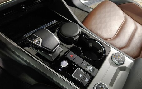 Volkswagen Touareg III, 2020 год, 4 650 000 рублей, 12 фотография