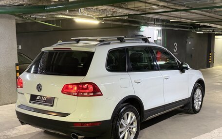 Volkswagen Touareg III, 2011 год, 1 300 000 рублей, 7 фотография