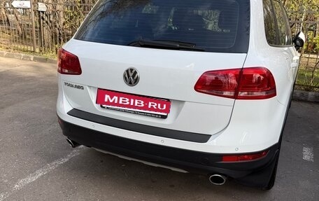 Volkswagen Touareg III, 2011 год, 1 300 000 рублей, 17 фотография