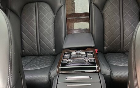 Audi A8, 2014 год, 2 800 000 рублей, 11 фотография