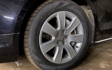 Audi A8, 2014 год, 2 800 000 рублей, 20 фотография