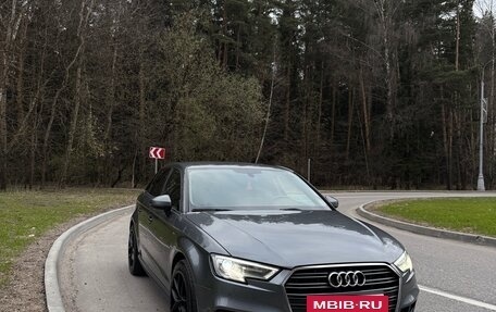 Audi A3, 2018 год, 2 099 000 рублей, 14 фотография