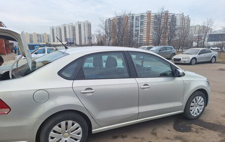 Volkswagen Polo VI (EU Market), 2015 год, 650 000 рублей, 2 фотография
