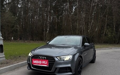 Audi A3, 2018 год, 2 099 000 рублей, 15 фотография