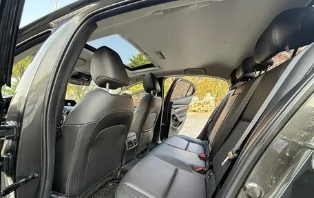 Mazda 3, 2023 год, 1 840 000 рублей, 15 фотография