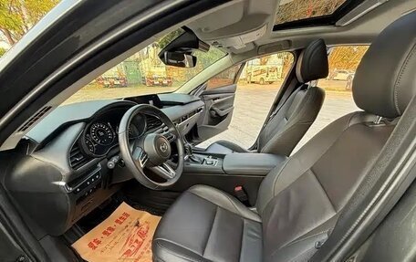 Mazda 3, 2023 год, 1 840 000 рублей, 10 фотография