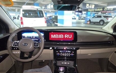 KIA Carnival, 2021 год, 4 350 000 рублей, 7 фотография