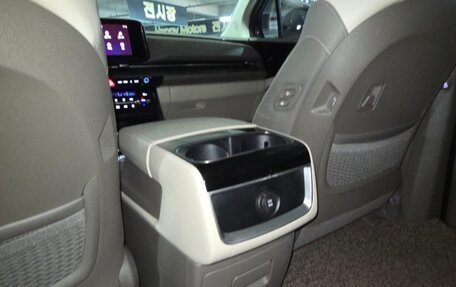 KIA Carnival, 2021 год, 4 350 000 рублей, 21 фотография