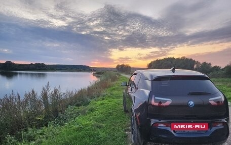 BMW i3 I01 рестайлинг, 2018 год, 2 590 000 рублей, 15 фотография