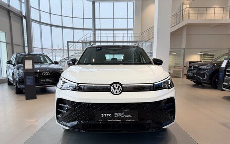 Volkswagen Tiguan, 2025 год, 5 050 000 рублей, 2 фотография