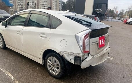 Toyota Prius, 2012 год, 950 000 рублей, 2 фотография