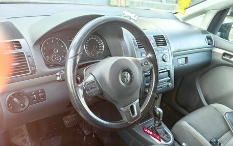 Volkswagen Touran III, 2012 год, 760 000 рублей, 6 фотография