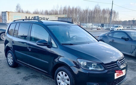 Volkswagen Touran III, 2012 год, 760 000 рублей, 3 фотография