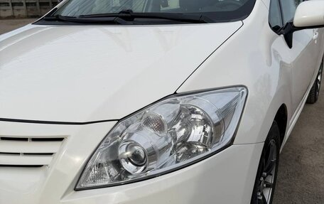 Toyota Auris II, 2011 год, 1 300 000 рублей, 2 фотография