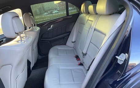 Mercedes-Benz E-Класс, 2011 год, 1 070 000 рублей, 14 фотография