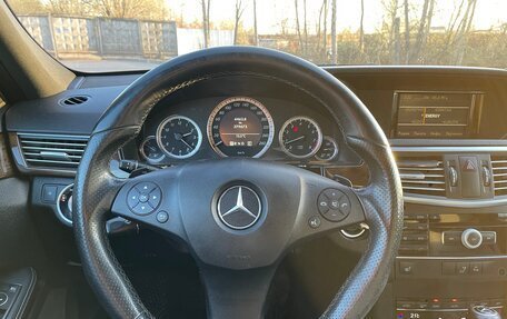 Mercedes-Benz E-Класс, 2011 год, 1 070 000 рублей, 16 фотография