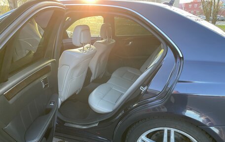 Mercedes-Benz E-Класс, 2011 год, 1 070 000 рублей, 13 фотография