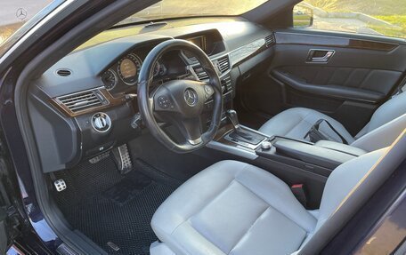 Mercedes-Benz E-Класс, 2011 год, 1 070 000 рублей, 10 фотография