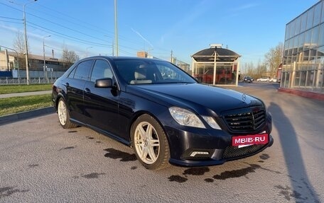 Mercedes-Benz E-Класс, 2011 год, 1 070 000 рублей, 8 фотография