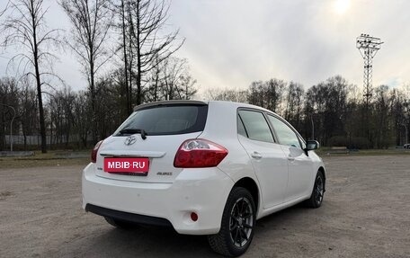 Toyota Auris II, 2011 год, 1 300 000 рублей, 5 фотография