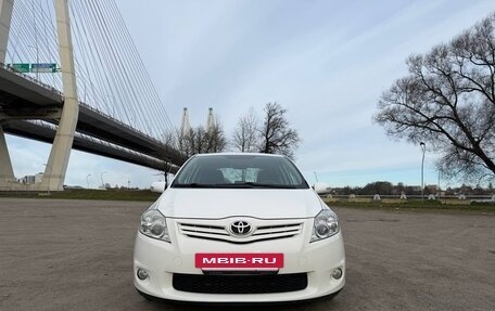 Toyota Auris II, 2011 год, 1 300 000 рублей, 6 фотография