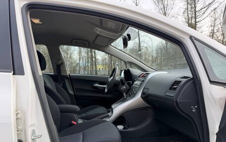 Toyota Auris II, 2011 год, 1 300 000 рублей, 14 фотография