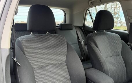 Toyota Auris II, 2011 год, 1 300 000 рублей, 19 фотография