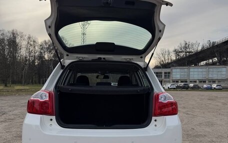 Toyota Auris II, 2011 год, 1 300 000 рублей, 20 фотография