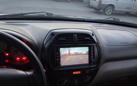 Toyota RAV4, 2000 год, 660 000 рублей, 13 фотография