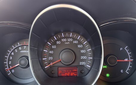 KIA Rio III рестайлинг, 2012 год, 699 000 рублей, 14 фотография