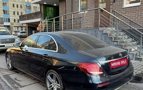 Mercedes-Benz E-Класс, 2016 год, 2 500 000 рублей, 5 фотография