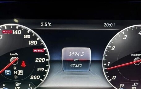 Mercedes-Benz E-Класс, 2016 год, 2 500 000 рублей, 10 фотография