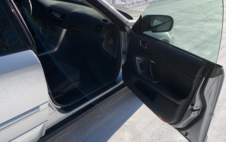 Subaru Outback III, 2004 год, 1 350 000 рублей, 22 фотография