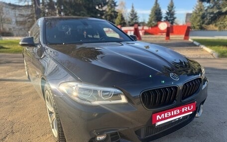BMW 5 серия, 2016 год, 2 500 000 рублей, 3 фотография
