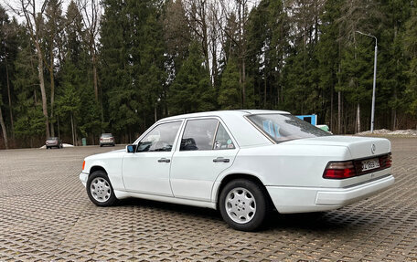 Mercedes-Benz W124, 1991 год, 600 000 рублей, 4 фотография