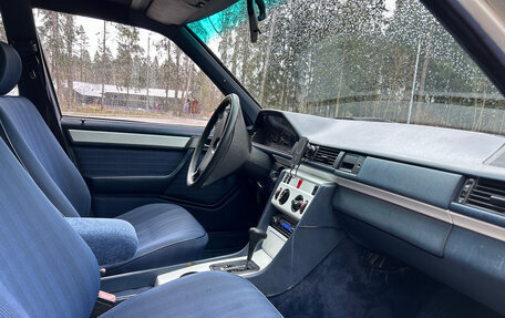 Mercedes-Benz W124, 1991 год, 600 000 рублей, 18 фотография